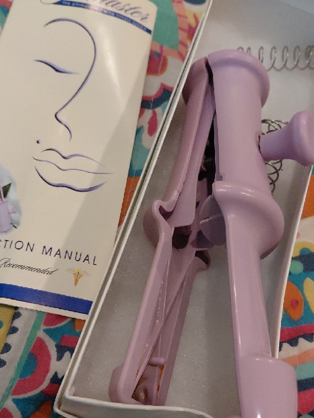 Kegelmaster Lilac Handheld Spring-Loaded Tool - Picture 3 of 6